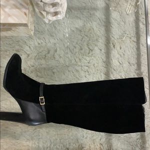 Blacksuedekneehighboots